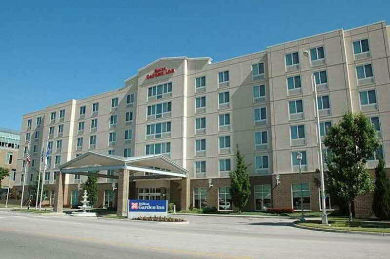 Hilton Garden Inn Kansas City/Kansas Exterior foto
